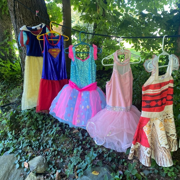 Girls 4-6 dress up costumes 10 each or 3 for 20 u pick ! - Picture 4 of 11